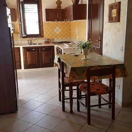 Viola Apartment *